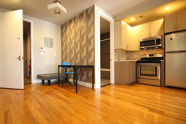 Rented by JW Real Estate Services LLC | media 52