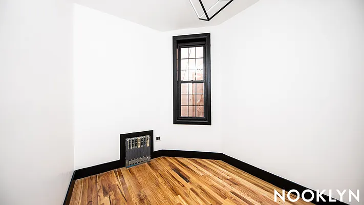 Rented by Nooklyn NYC LLC | media 16