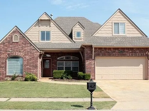2505 S 14th St, Broken Arrow, OK 74012