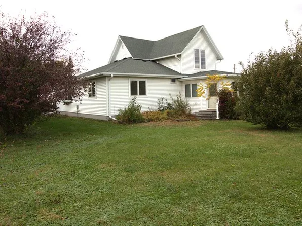 815 County Rd S, Gowrie, IA 50543