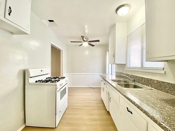 2nd image of 6763 Atoll Ave