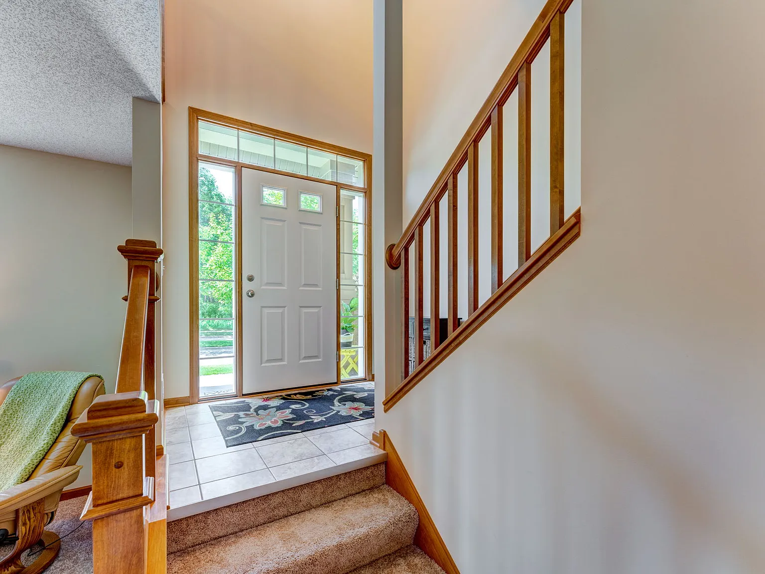 3 bed, 1636 sqft, $2,295 — Photo 2