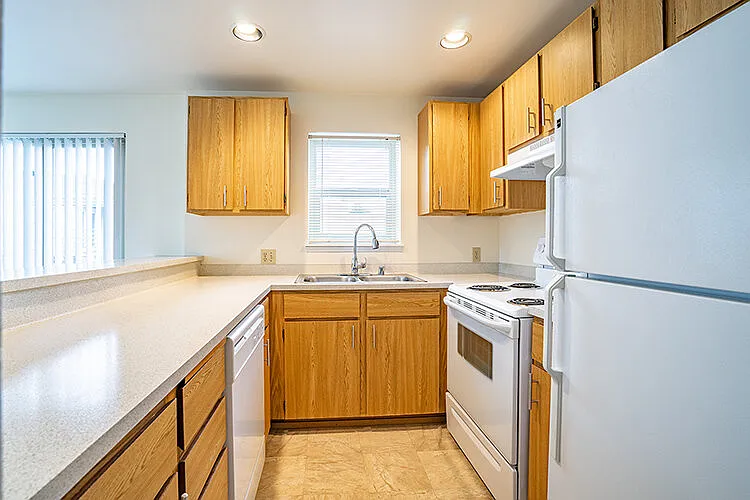 Wallingford Avenue Apartments — Photo 18