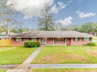 3725 Oak Hills St, Zachary, LA 70791