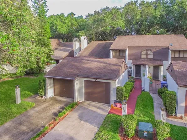 3452 Hunters Run Ln, Tampa, FL 33614