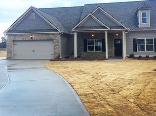 405 Rabbit Run, Good Hope, GA 30641