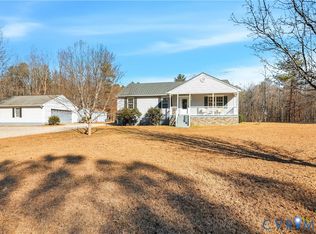 25520 Doe Dr, North Dinwiddie, VA 23803