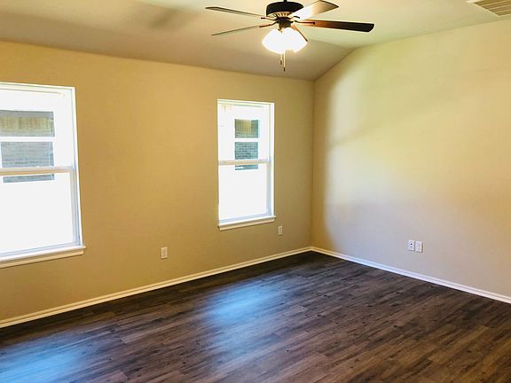 2nd image of 328 Chalk Hill Ct