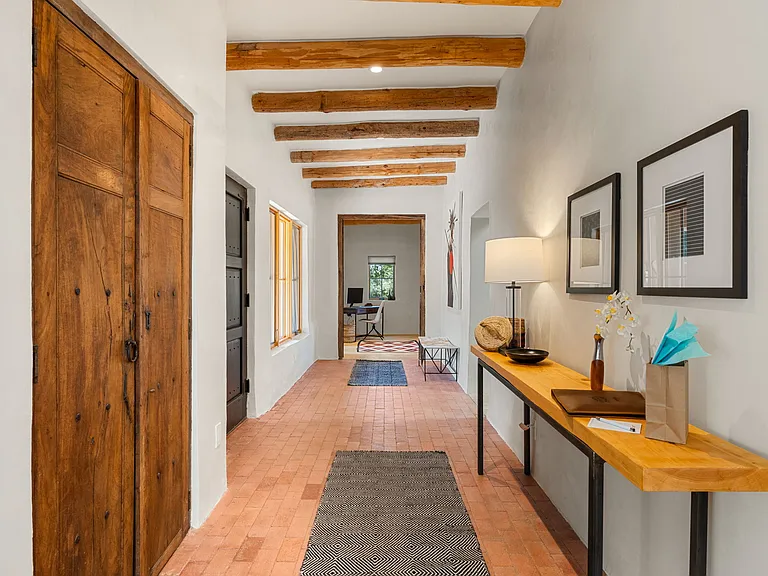1615 Camino De Cruz Blanca — Photo 26