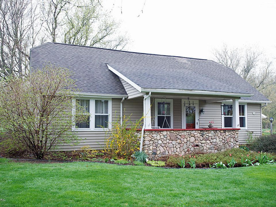 1st image of 21643 N Uldriks Dr