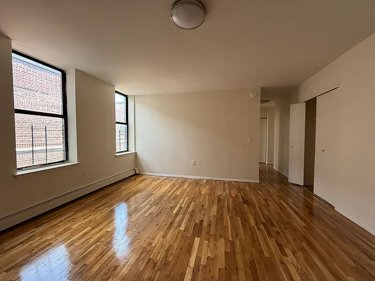 1264 Sheridan Ave #6F — Photo 3