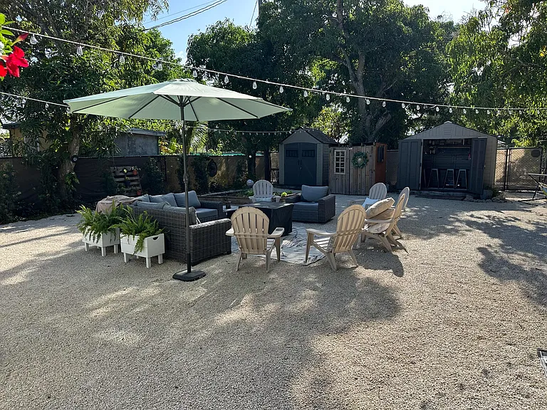 336 SW 5th Ave — Photo 2