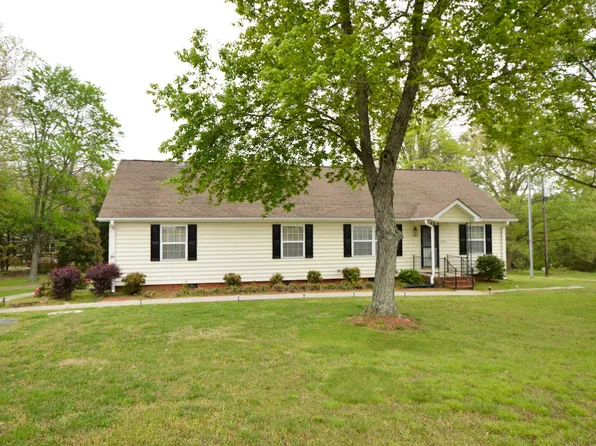 4254 Us Highway 158, Advance, NC 27006