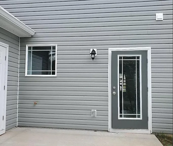 1041 Wells Way — Photo 9