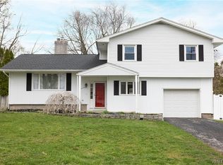 208 Trumbull Pkwy, Batavia, NY 14020