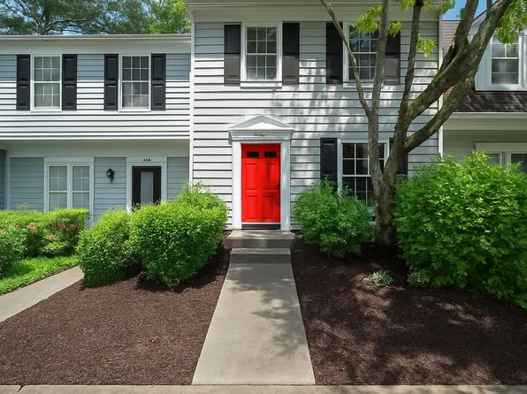 1303 Wedgewood Ct, Sandy Springs, GA 30350