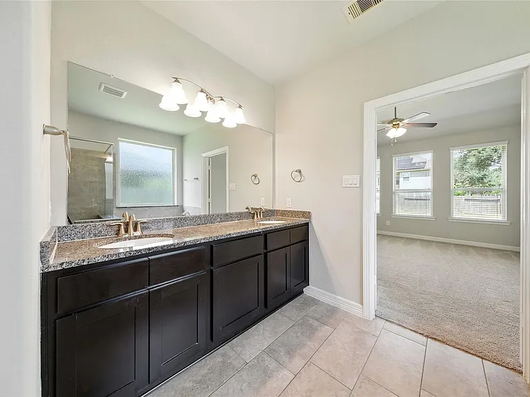2072 Brookmont Dr — Photo 25