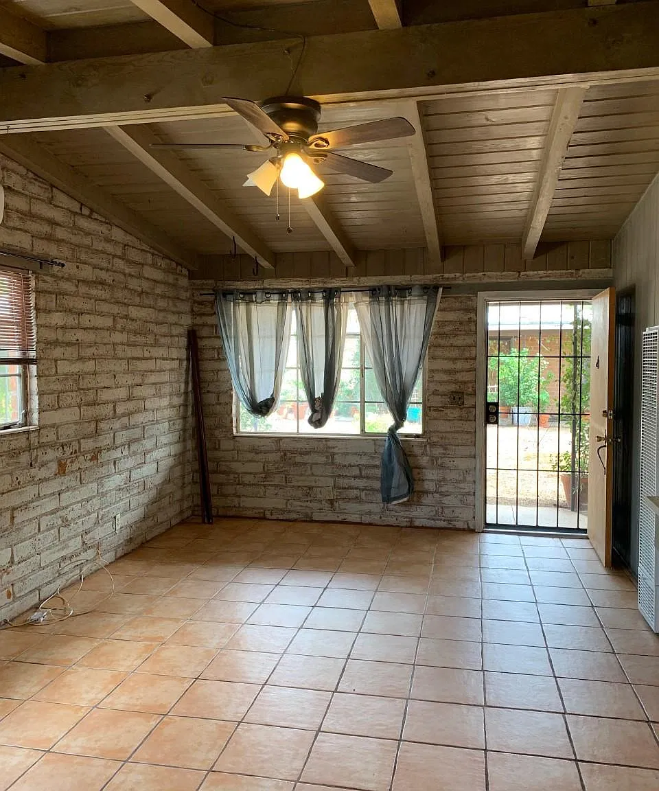 1 bed, 700 sqft, $895 — Photo 3