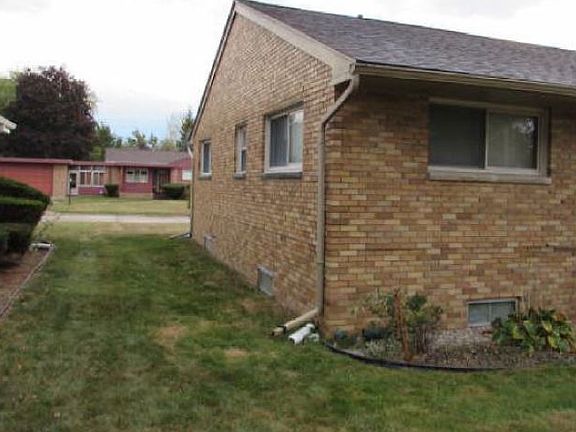 4th image of 25 Elmview Ct