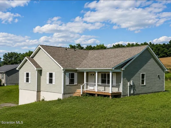 135 Walnut Ridge Dr, Mehoopany, PA 18629
