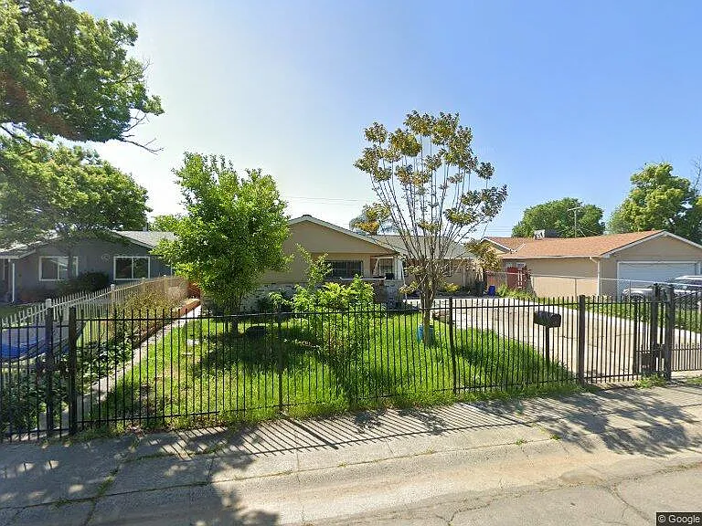 2154 Montecito Way