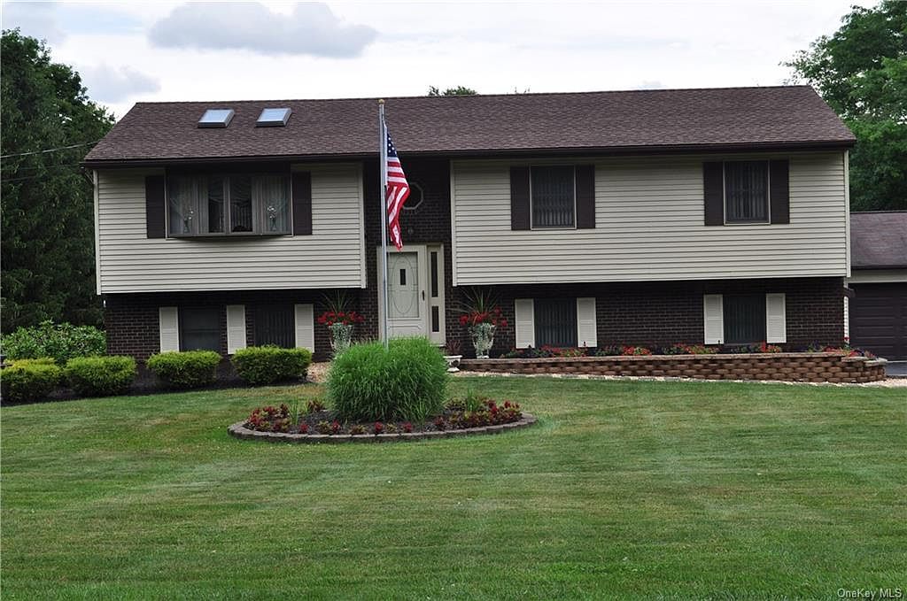 14 Old Mill Road, Wallkill, NY 12589 Zillow