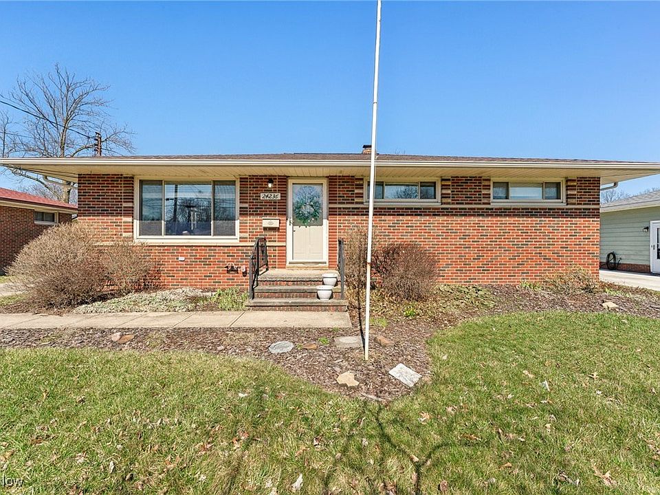 1st image of 24236 Rosita Ln