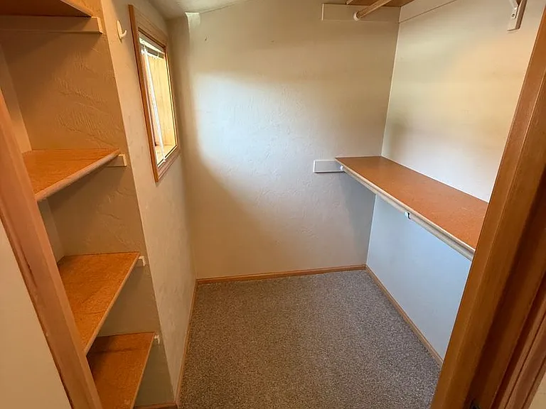 10th St. 11 Plex — Photo 35