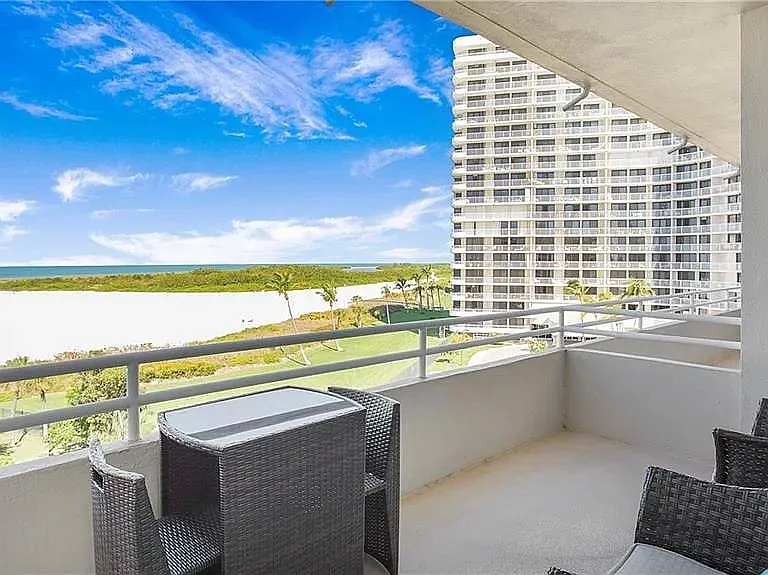 240 Seaview Ct #502 — Photo 13