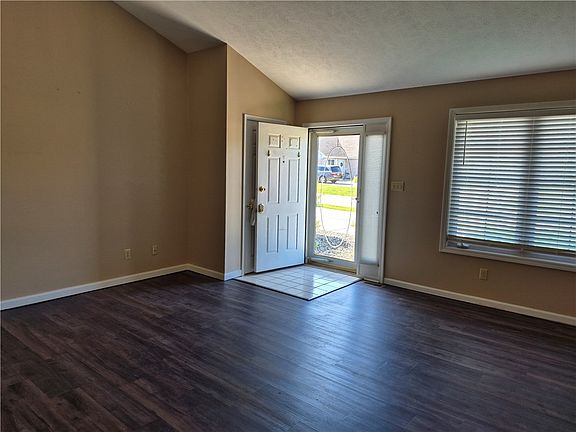 5th image of 3123 Stoneridge Ct