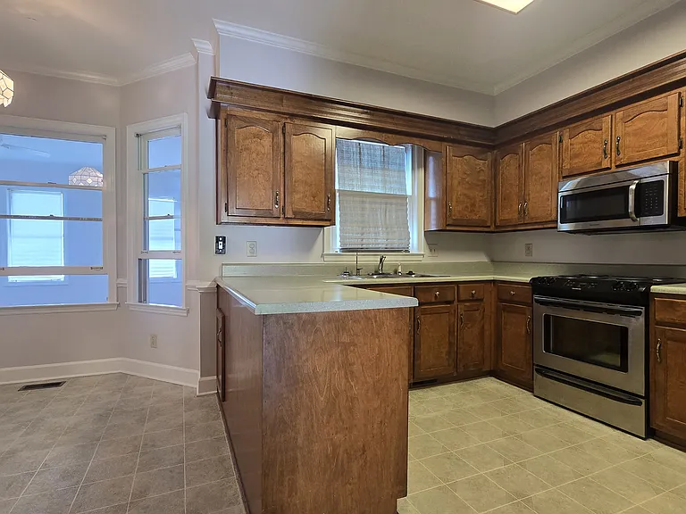 4418 Pierwood Way — Photo 12