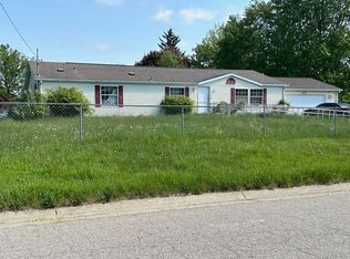 1030 W Rowland St, Flint, MI 48507