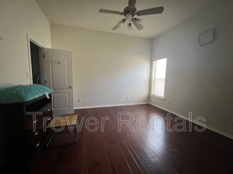 8104 San Antonio St — Photo 47