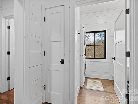 5th image of 64 Hobson Branch Rd