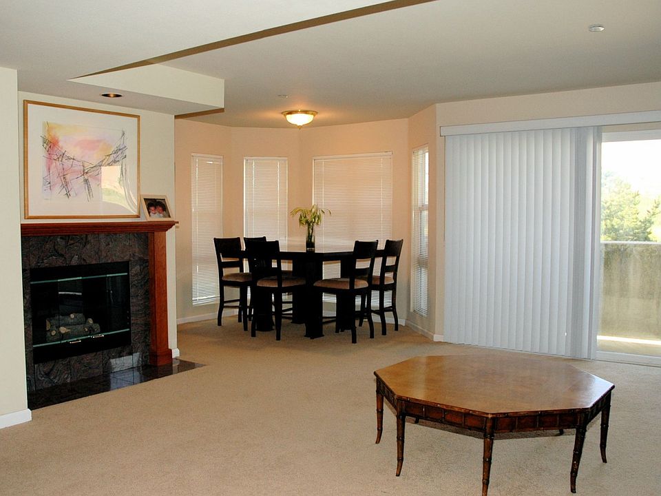 Open Living/Dining