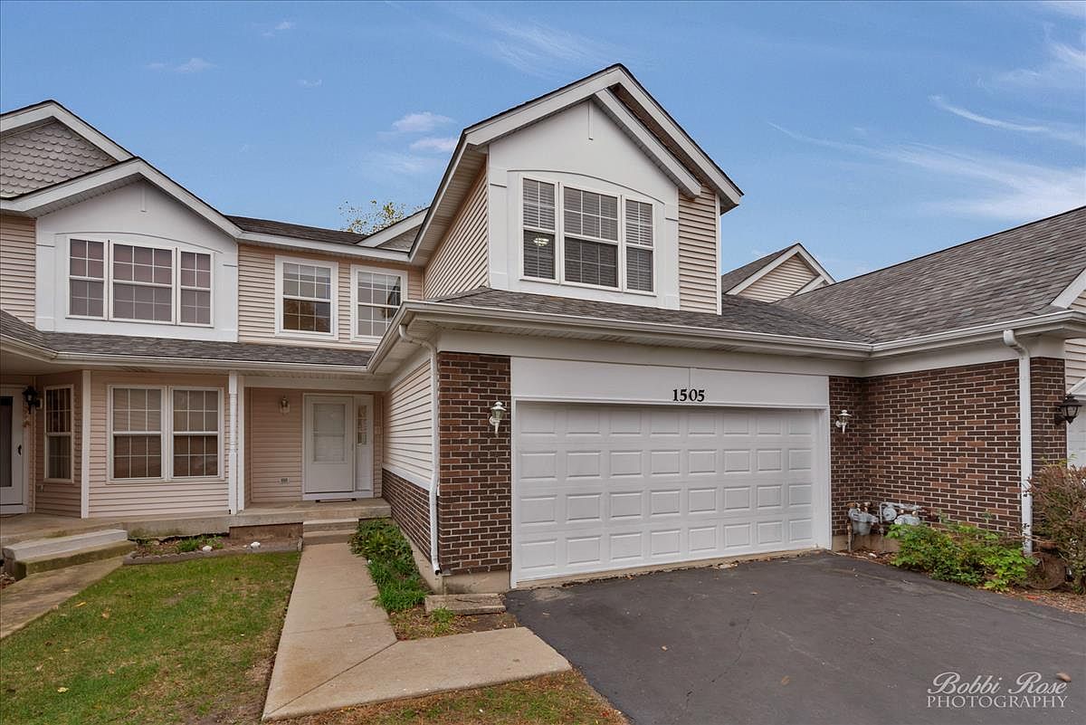 1505 Ashley Ct 1505, Woodstock, IL 60098 Zillow