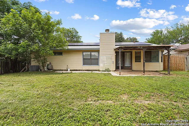 6726 Country Field Dr — Photo 25