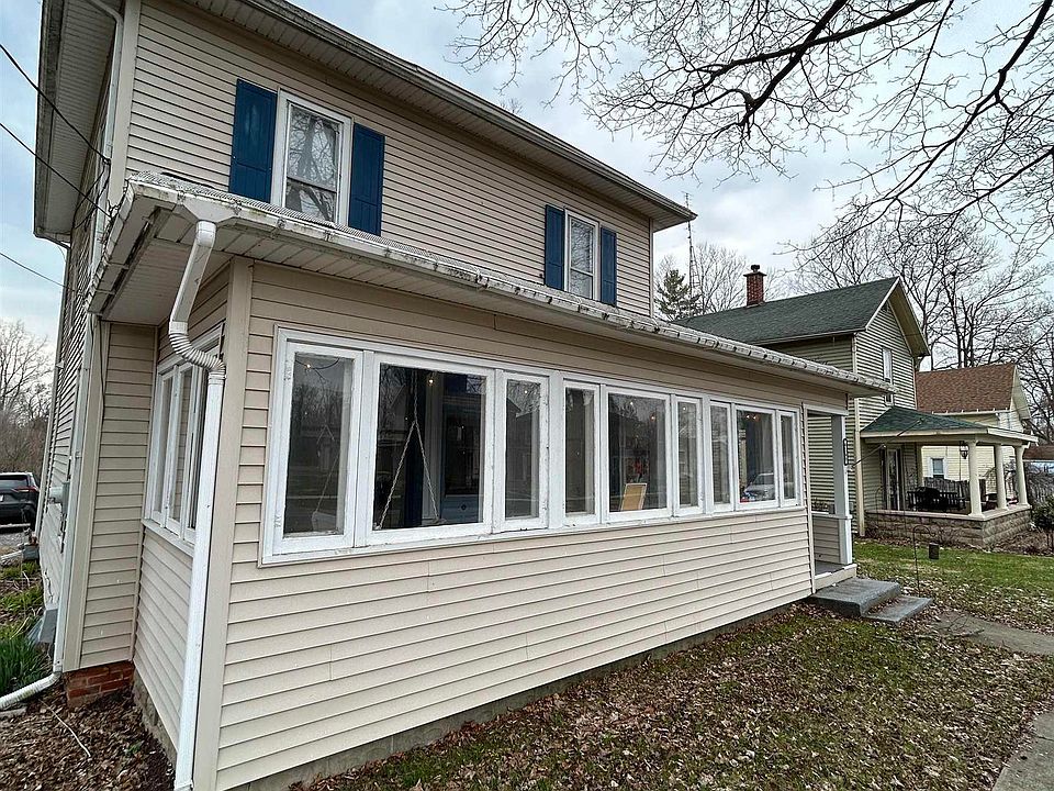 1st image of 4165 E Bellefontaine Rd