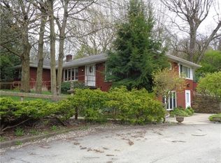 730 Tyrol Blvd, Monessen, PA