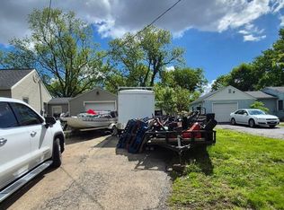 303 Wagner St, Washington, IL 61571