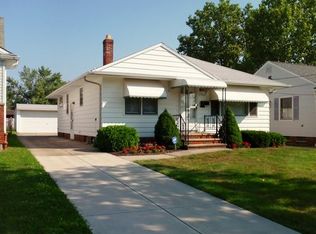 15401 Ramage Ave, Maple Heights, OH 44137