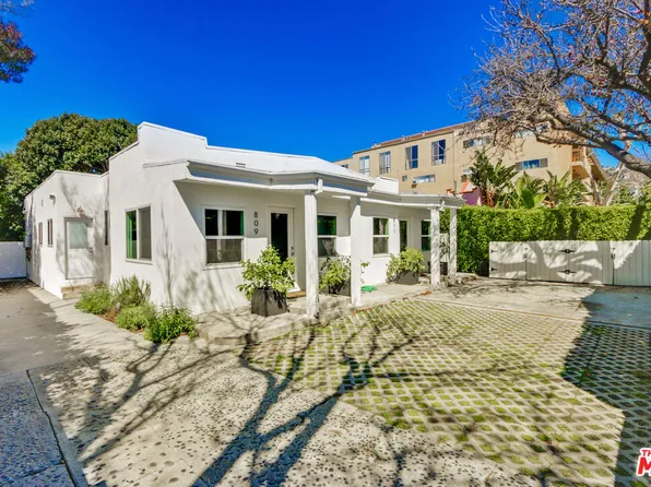 809 N West Knoll Dr, West Hollywood, CA 90069