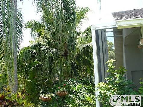 3rd image of 9443 Palm Island Cir