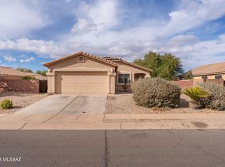 971 E Stronghold Canyon Ln, Sahuarita, AZ 85629