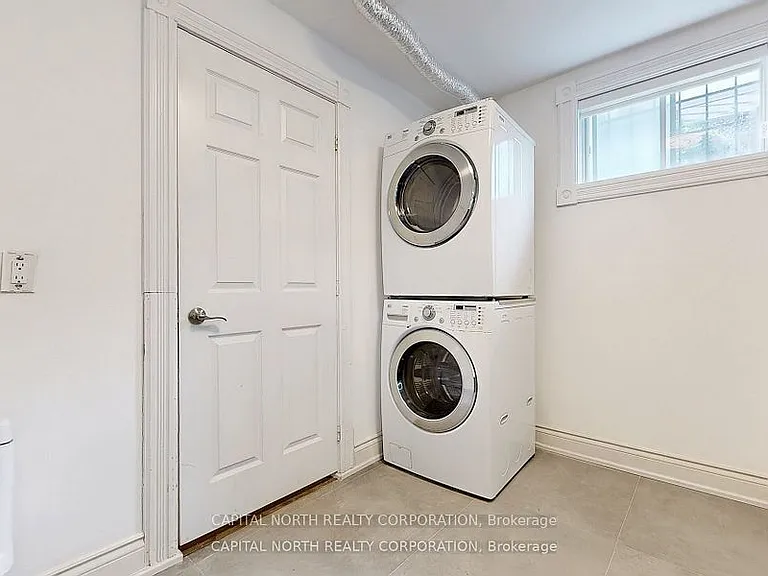 54 Winchester Ln #BASEMENT — Photo 11