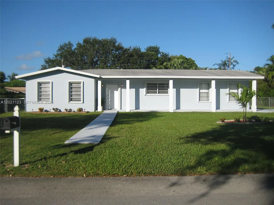 13220 SW 99th Pl