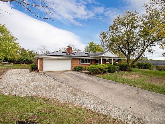2nd image of 2196 Renee Dr