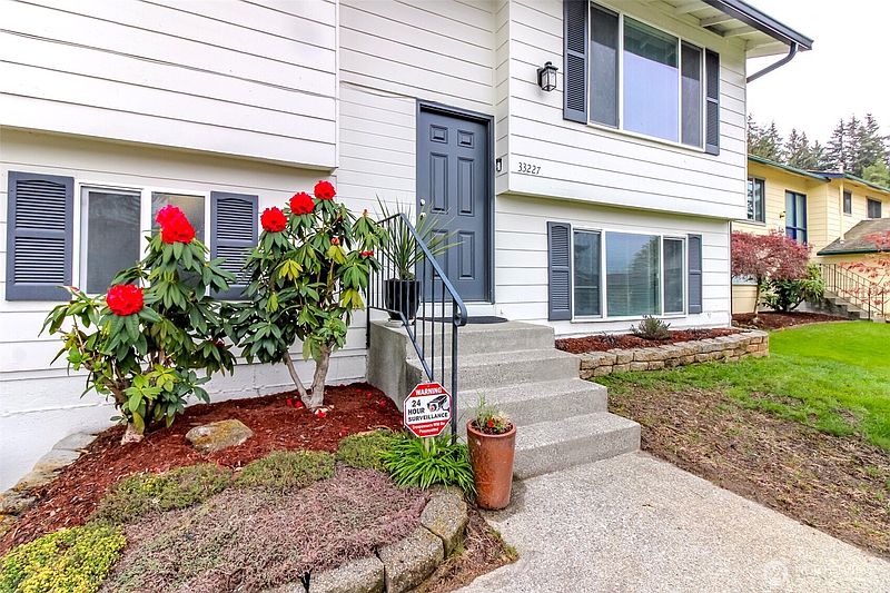 2nd image of 33227 39th Avenue SW