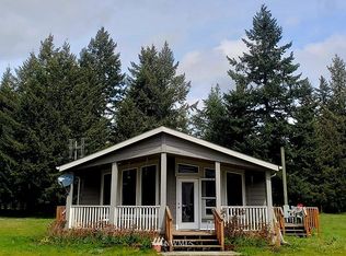 12710 Rainier Acres Rd SE, Rainier, WA 98576