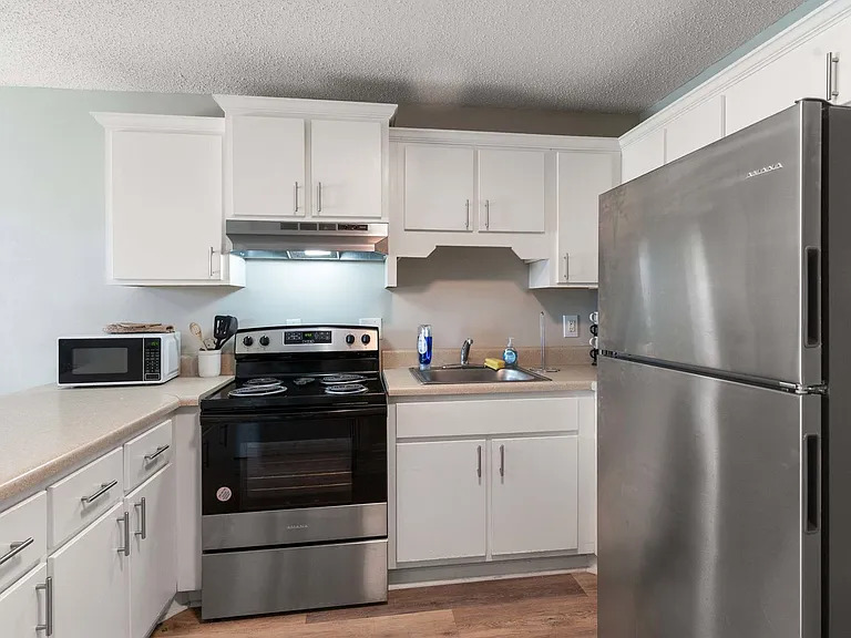 1605 Parnell St — Photo 11